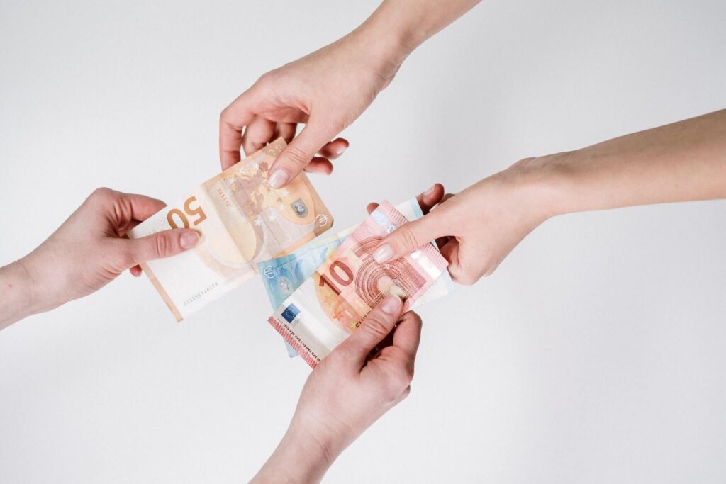 Miten hallituksen jäsenenä voit tukea markkinoijaa?