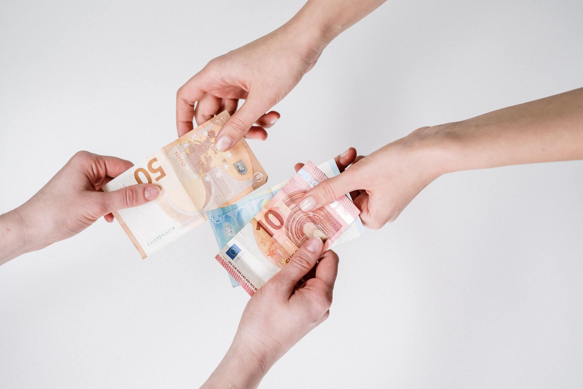 Miten hallituksen jäsenenä voit tukea markkinoijaa?